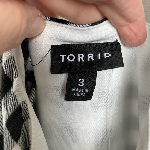 Torrid Black Gingham Gauze Halter Tiered Maxi Dress Sz.3 NWT - Picture 8 of 16